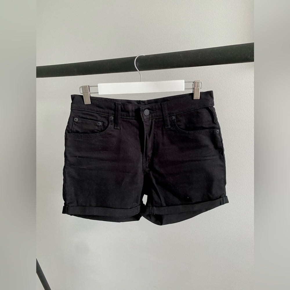Levi’s Mid-Length High Waisted Shorts